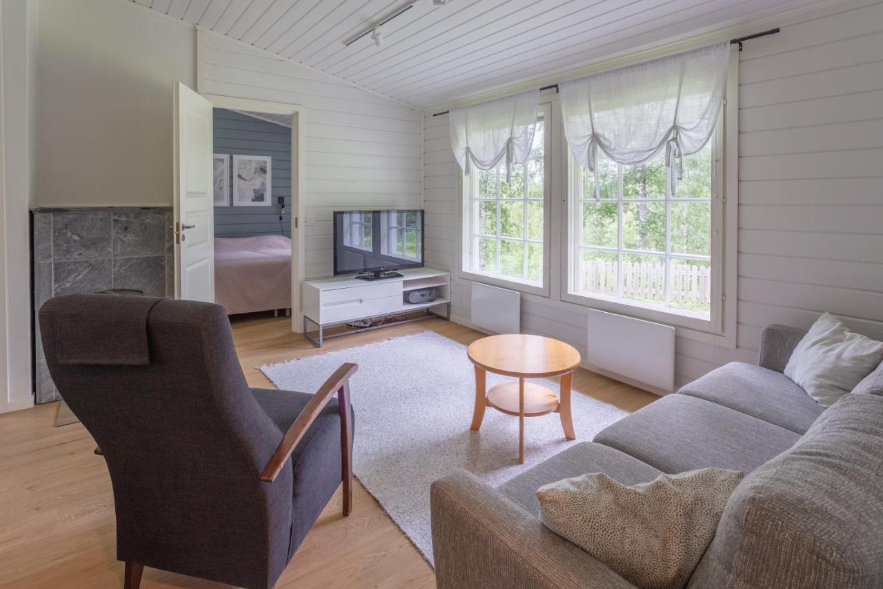 Lomaperkkioe Cottages Kajaani Ngoại thất bức ảnh