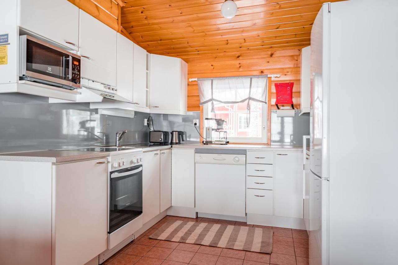 Lomaperkkioe Cottages Kajaani Ngoại thất bức ảnh