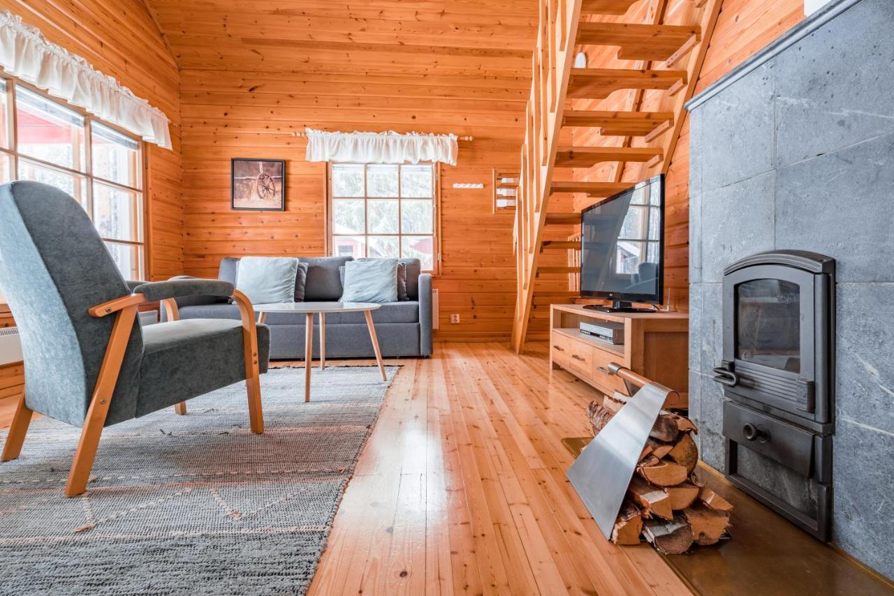 Lomaperkkioe Cottages Kajaani Ngoại thất bức ảnh